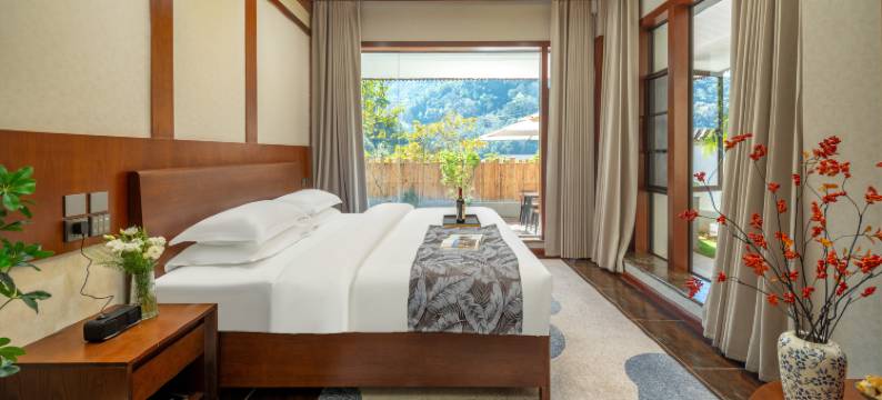 麓川璞隐温泉康养酒店图片