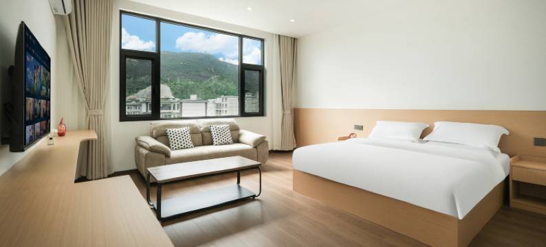 拾野间·Morning Light∣邂逅·纳西花语度假美院(束河古镇店 )图片