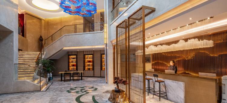 乐山香国假日酒店(嘉兴路美食街店)图片