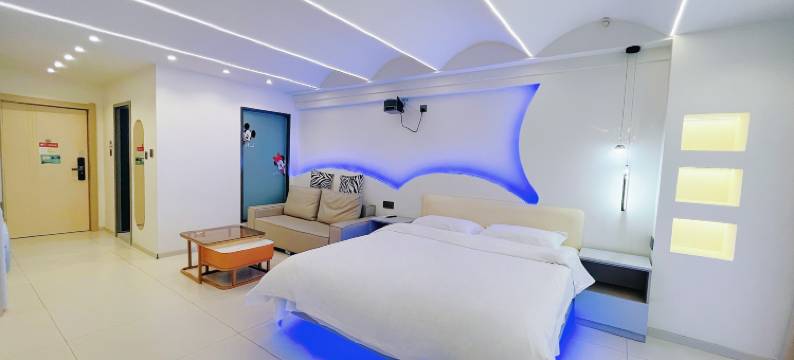 初见影音公寓(牡丹江万达广场店)图片