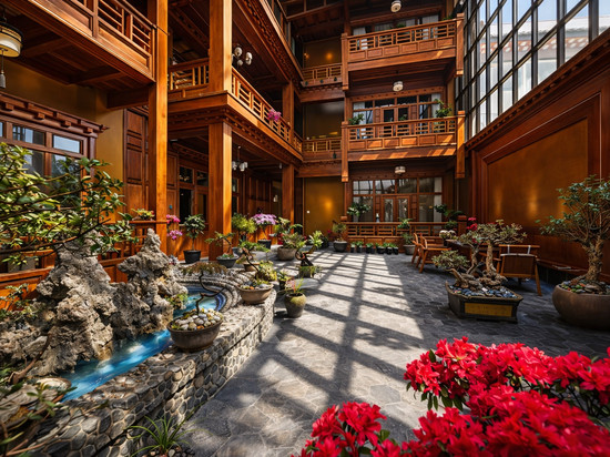 雪域·Snowy Region小土司藏式美学民宿(香格里拉独克宗古城店)