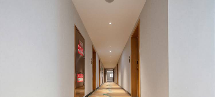喆霆电竞酒店(成都新都缤纷时代广场店)图片