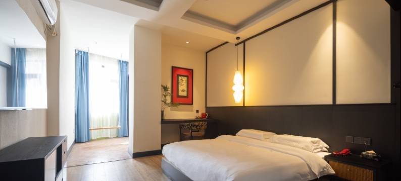 陶也民宿(景德镇人民广场御窑厂店)图片