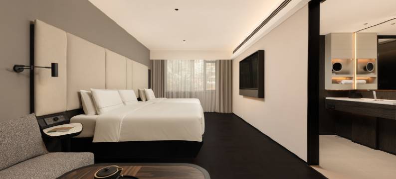 青岛五四广场延安三路地铁站亚朵酒店图片