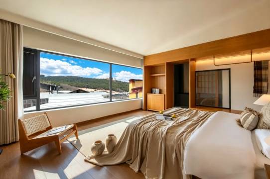 云涧•松月|HOLIDAY VILLA•SOULER富氧美宿(香格里拉独克宗古城店)图片