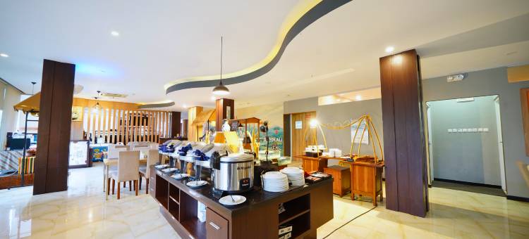 梭罗机场前一酒店(AYRA Hotel Airport Solo)图片