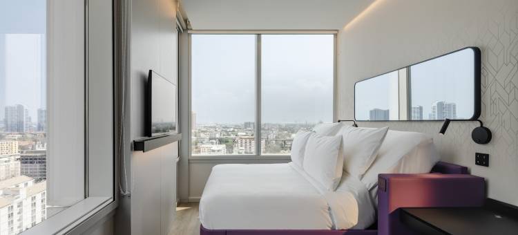 YOTEL 曼谷素坤逸酒店，希尔顿精选系列(YOTEL Bangkok Sukhumvit, Select by Hilton)图片
