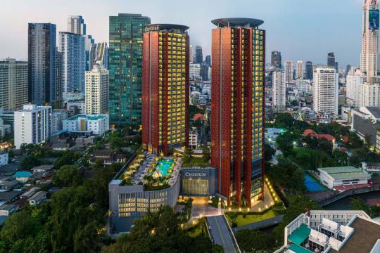 察殿曼谷大酒店