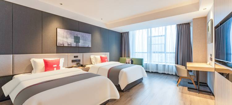 伟翔智选酒店图片