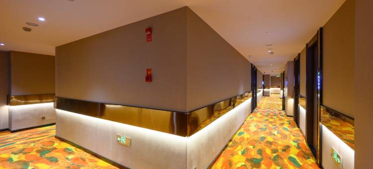 四季青藤酒店(余姚阳明西路店)图片