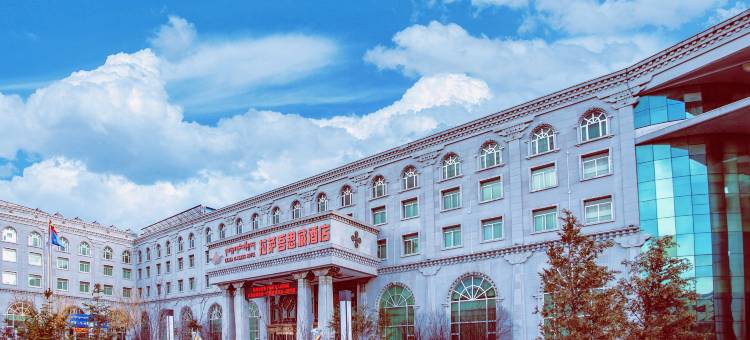 拉萨吾思藏酒店(大昭寺店)图片