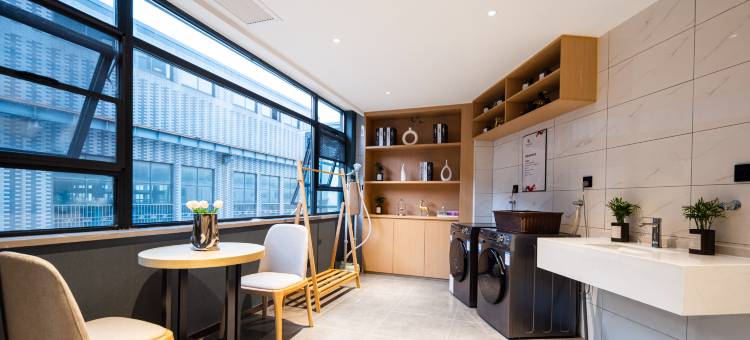 柏曼酒店(武汉光谷佛祖岭高新四路店)图片