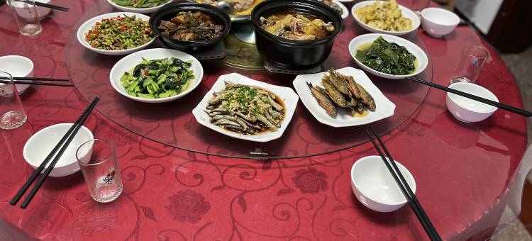云间山居图片