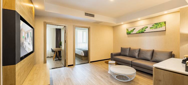 品睿酒店(乳山水景绿城店)图片