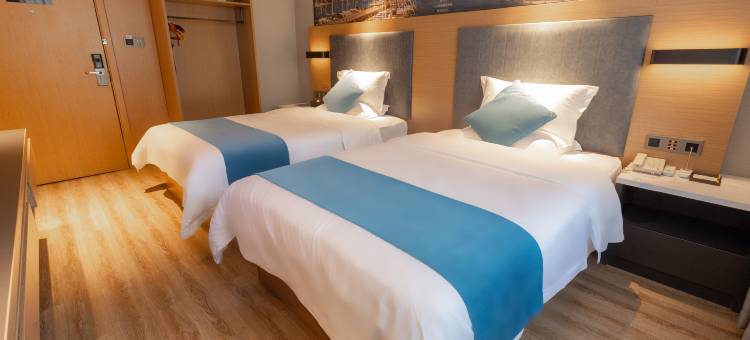 雅斯特酒店(南宁朝阳广场地铁站三街两巷店)图片