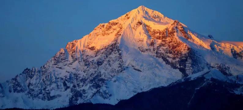 德钦飞来寺雪域顺缘酒店图片