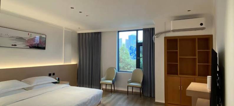 弥勒瑞祥酒店(湖泉生态园店)图片