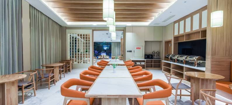 畔达酒店(长寿古镇高铁长寿北站店)图片