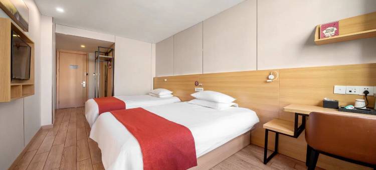 布丁精选酒店(苏州山塘街石路地铁站店)图片