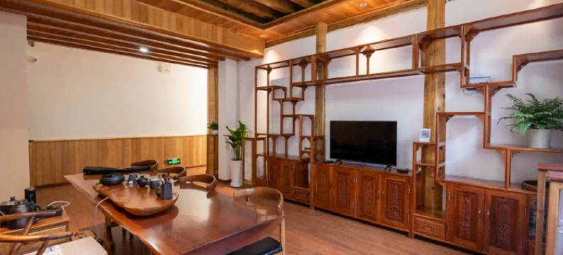 腾冲浅山原舍民宿(和顺古镇店)图片