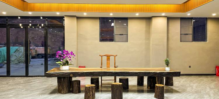 亚悦酒店(芒康如美镇竹卡大桥店)图片