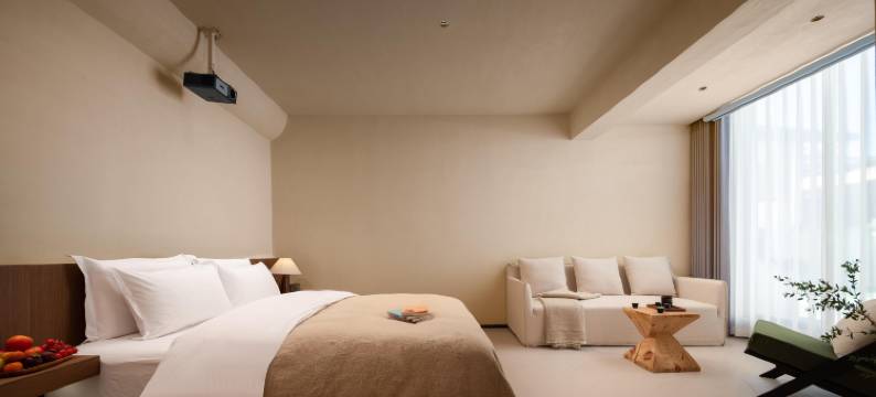 半渡·供氧Holiday Villa设计师奢享度假民宿(独克宗古城店)图片