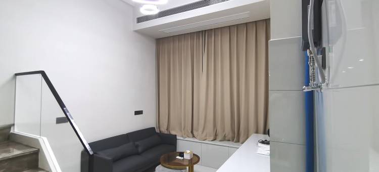 澎湖湾LOFT轻奢影院民宿(青花东岸艾溪湖东地铁站店)图片