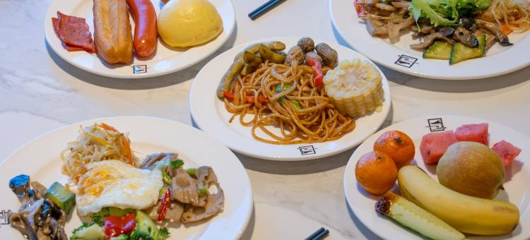 格林东方酒店(乌鲁木齐天山国际机场新天润国际社区店)图片