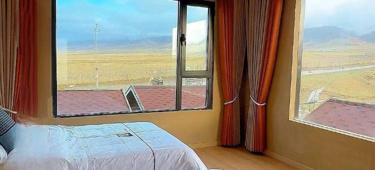 青海湖卡巴仓·措琼诺日野奢民宿图片