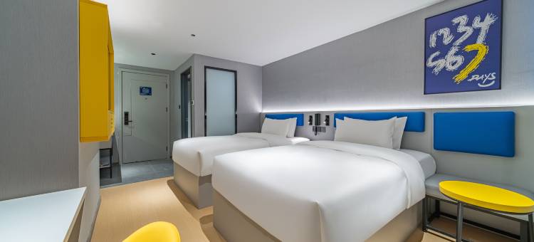 7天优品Premium酒店(重庆上清寺牛角沱轻轨站店)图片