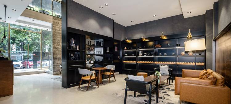 优轩酒店(南宁青秀山风景区万象城店)图片