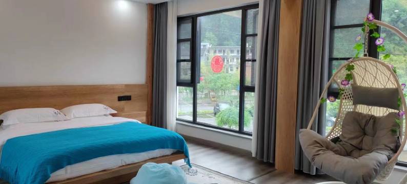 云栖山水民宿(重渡沟风景区演艺广场店)图片