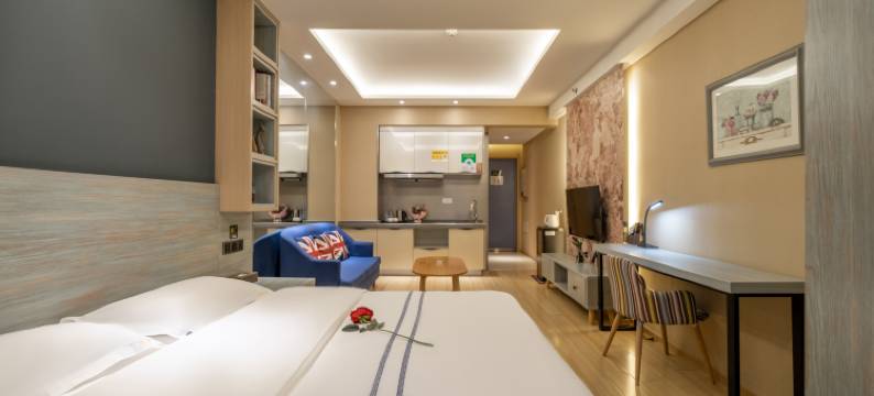 佰斯顿观景酒店(银川大阅城店)图片