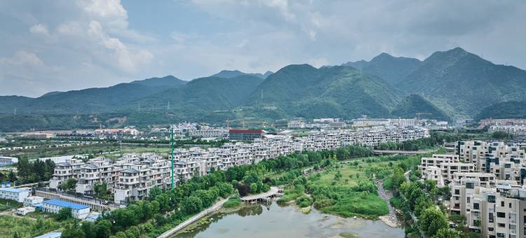 太白山·不晚河畔揽境别院图片