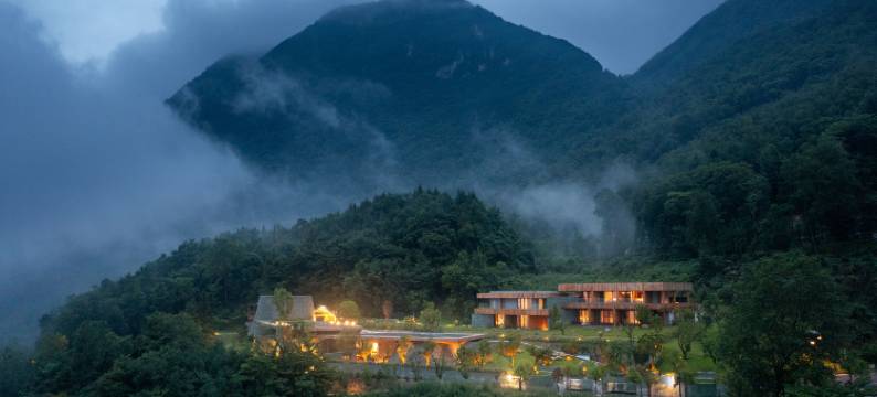 上山上·亚日萨·禹泉茶宿图片