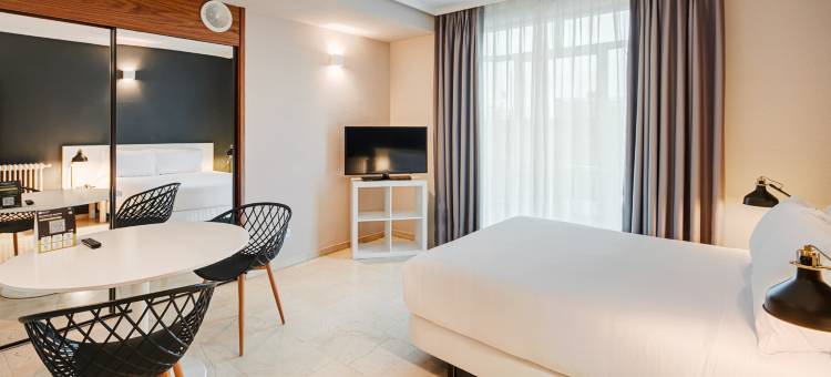 埃森题亚托谷玛酒店(Sercotel Togumar)图片