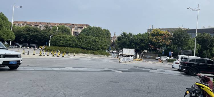 布丁酒店(南京仙林大学城仙林中心地铁站店)图片