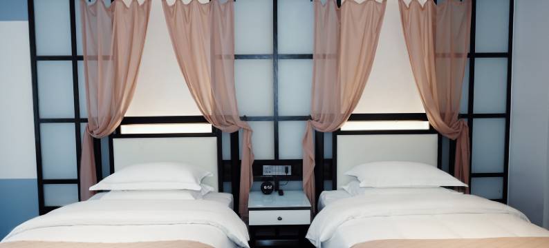 希尔曼假日酒店(驻马店玖隆茂购物公园市政府店)图片