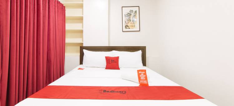奎松市弗恩伍德花园附近的雷德多兹酒店(RedDoorz near Fernwoods Garden Quezon City)图片