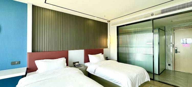 纽宾凯尚居酒店(嘉鱼三湖连江店)图片