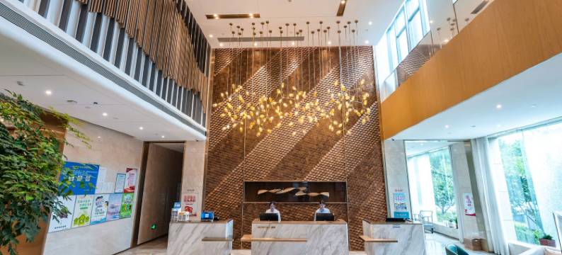 龙口天鸿酒店(保利广场盒马鲜生店)图片