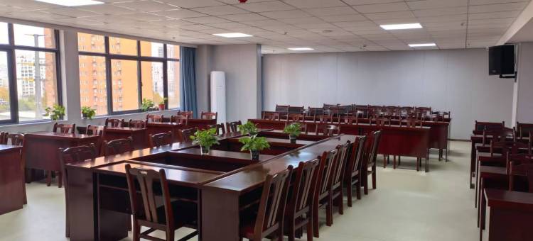 IU酒店(郑州二七万达广场王胡砦地铁站店)图片