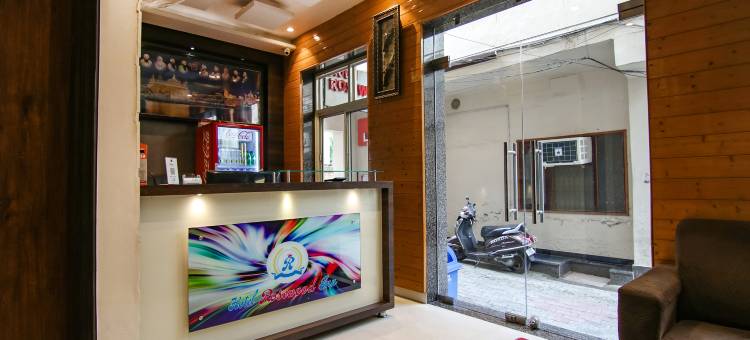 罗斯伍德酒店(Hotel Rosewood Inn)图片