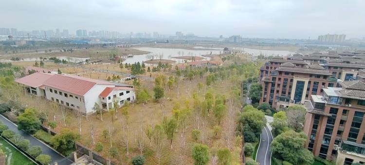 杏好.有你LOFT民宿(新力银湖湾店)图片