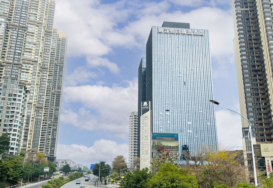 季枫国际酒店(南宁东站店)外景图