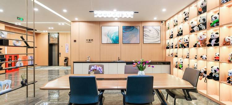 美豪R酒店(成都金牛万达火车北站地铁站店)图片