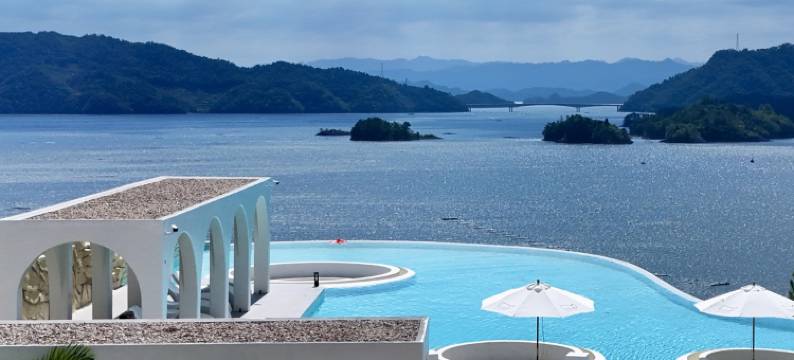 屿言·悬崖湖景美宿图片