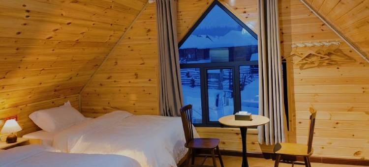 白哈巴暮野民宿图片