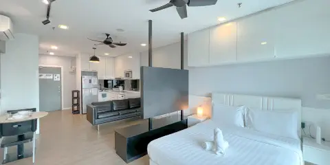 吉隆坡KLCC梅庫夏日套房·Veedu Hauz管理