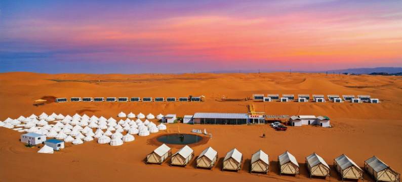 听沙迹语·腾格里沙漠度假酒店图片